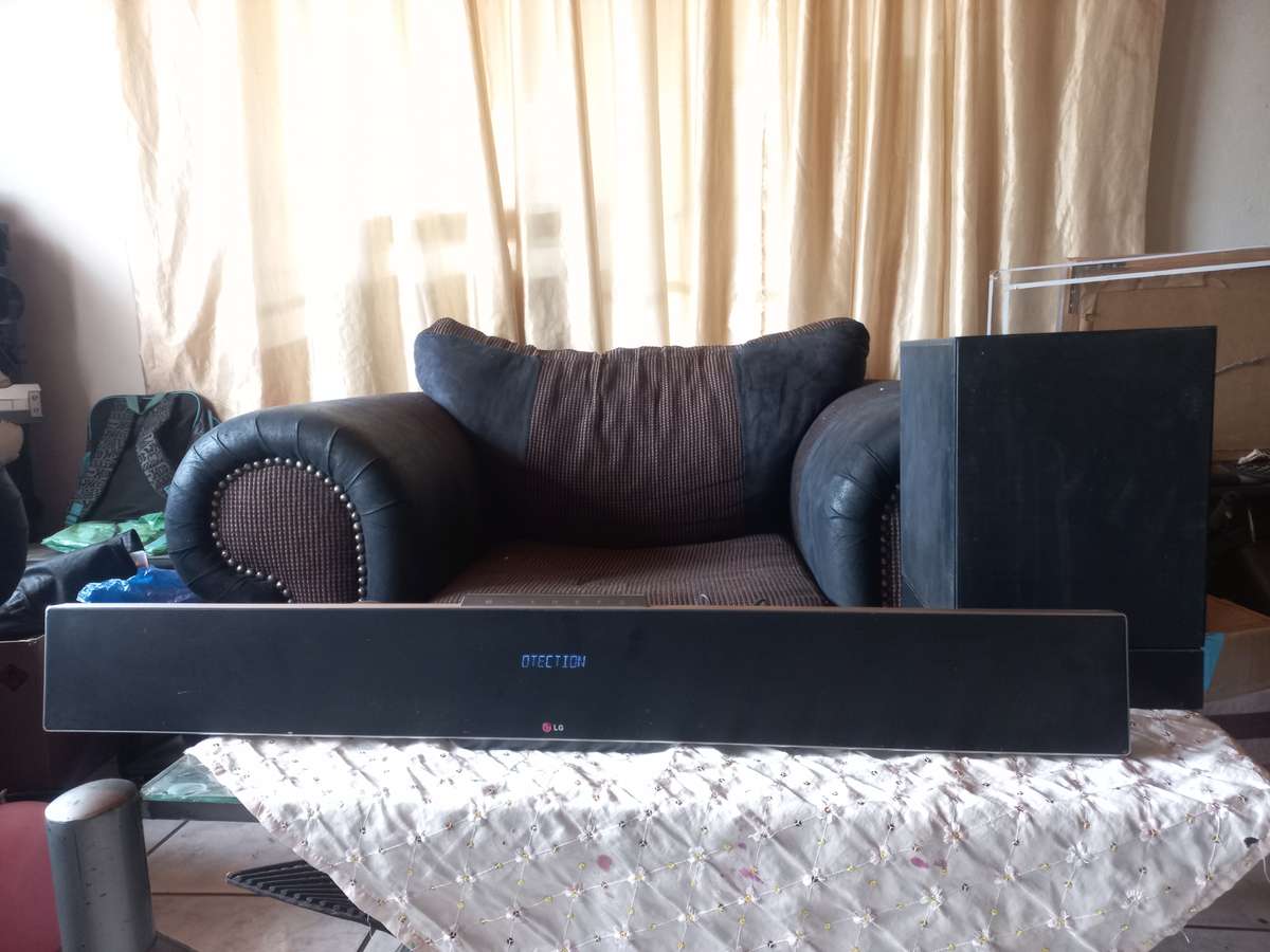 LG Soundbar and Subwoofer