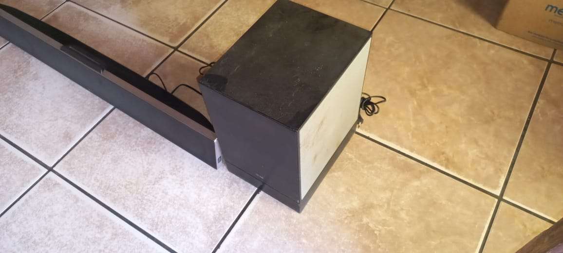 LG Soundbar and Subwoofer