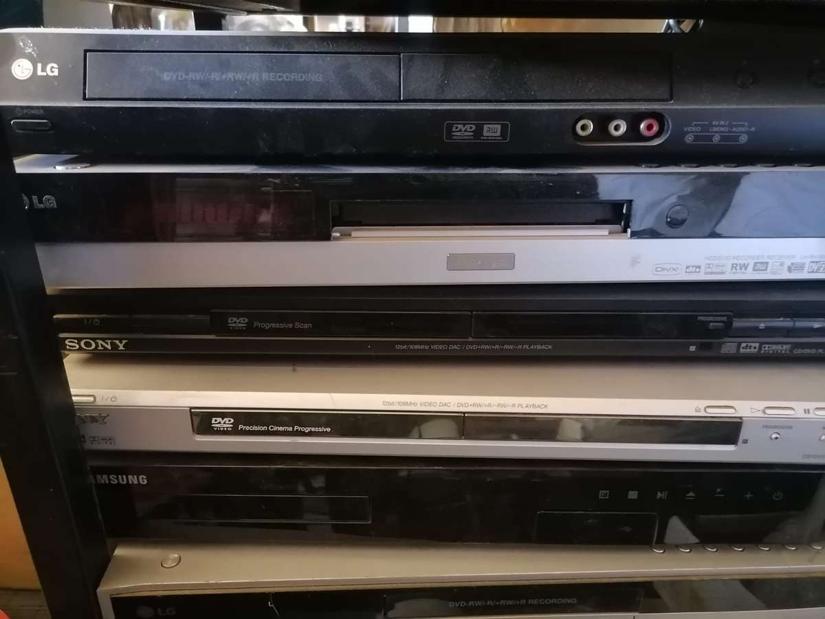 Russound Amplifier, dvd hdd and CD players