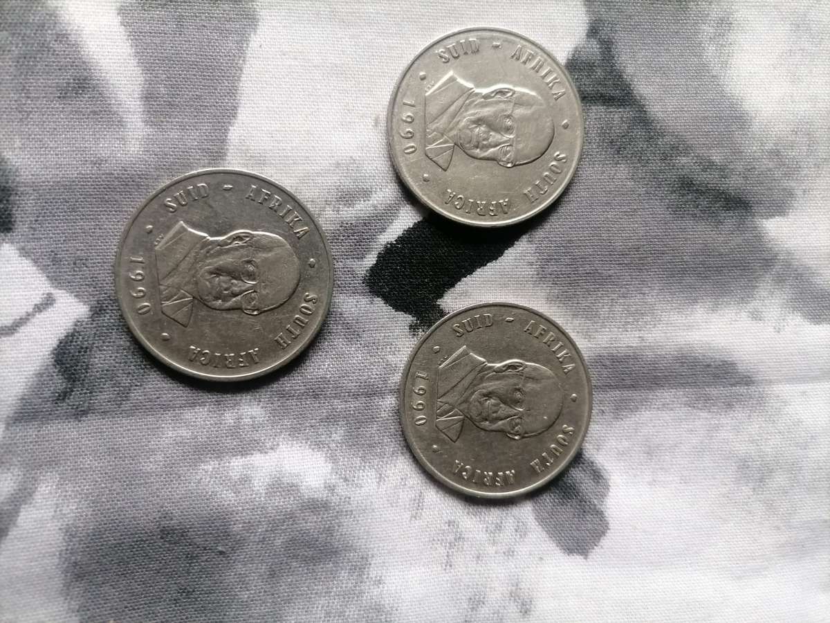 R1 Coins
