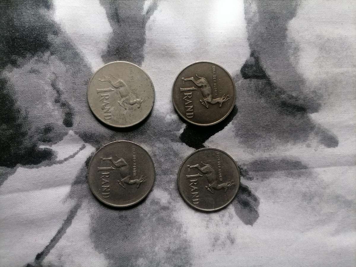 South African Mix R1 Coins
