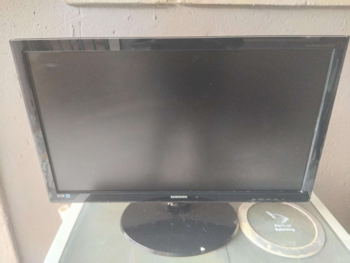 Samsung 27 inch monitor