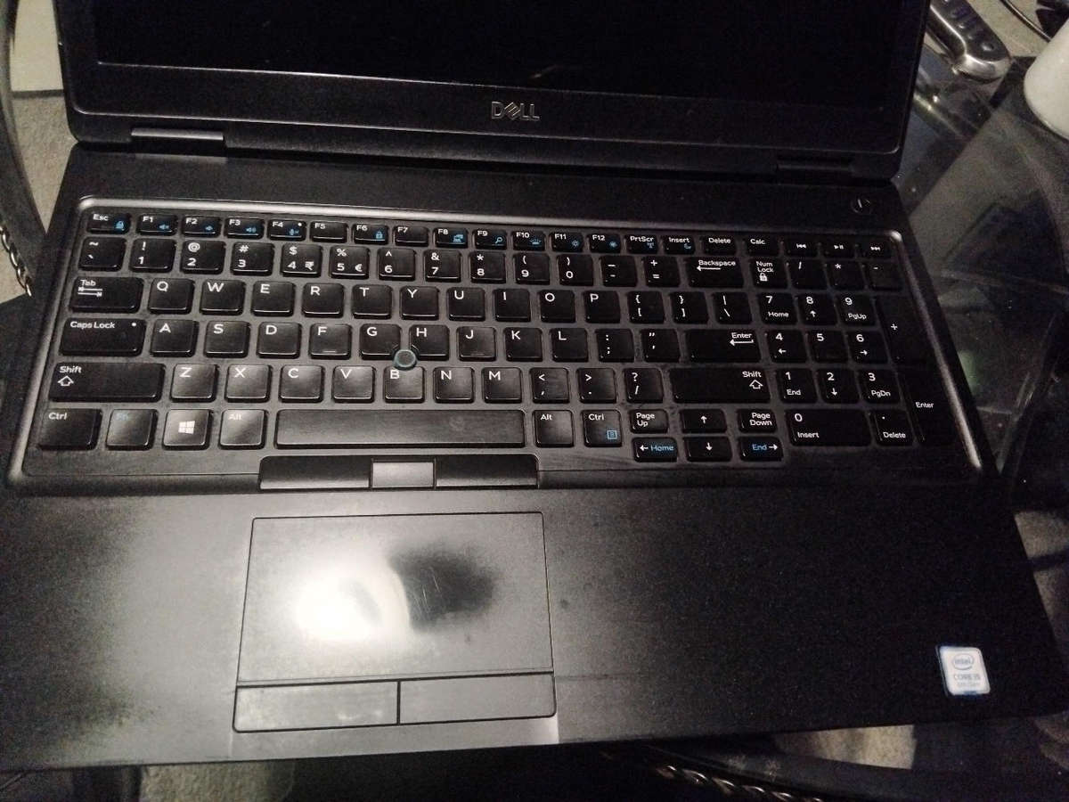 Dell latitute 5590 core i5 8th gen