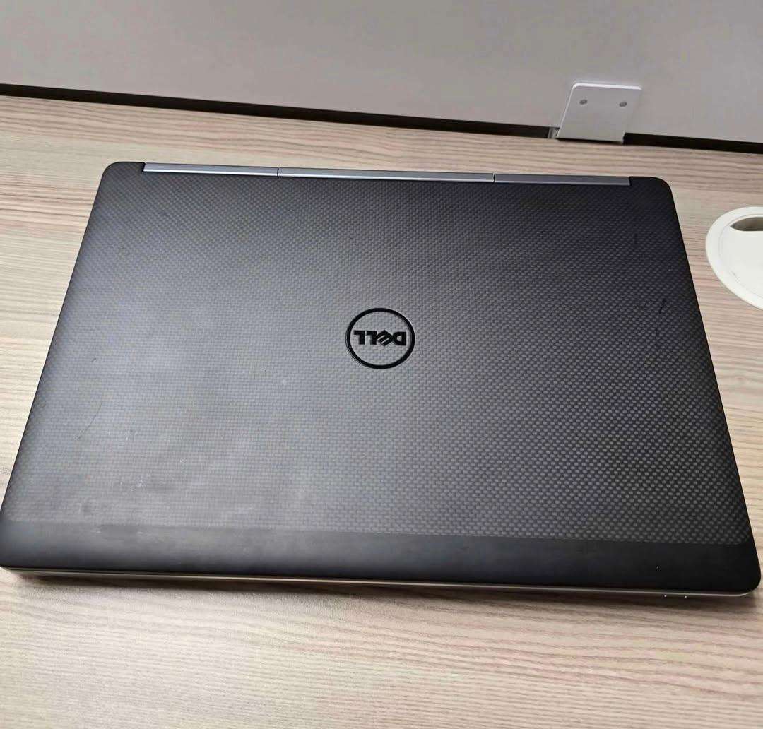 Powerful Dell Precision 7530 Core i7, 16GB RAM, 512GB NVMe SSD Nvidia Quadro 4GB GDDR5 GPU Window 11