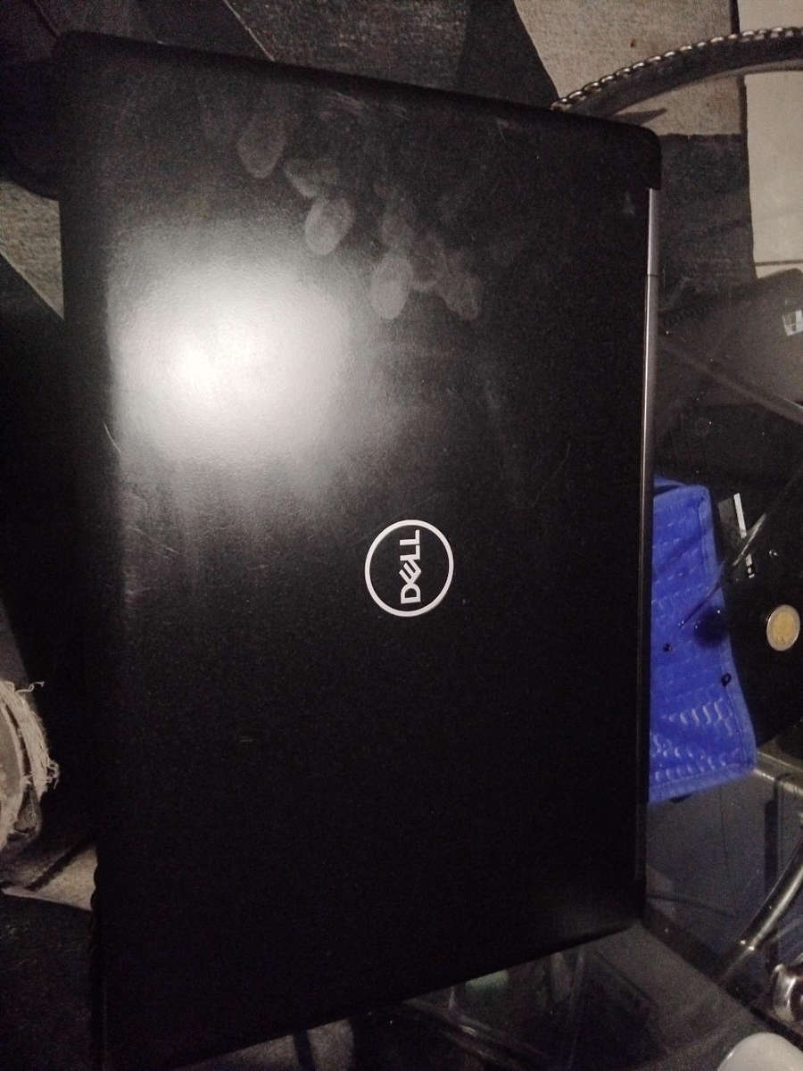 Dell latitute 5590 core i5 8th gen
