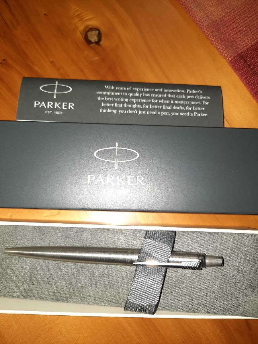 Pen PARKER Jotter monochrome black ballpoint.