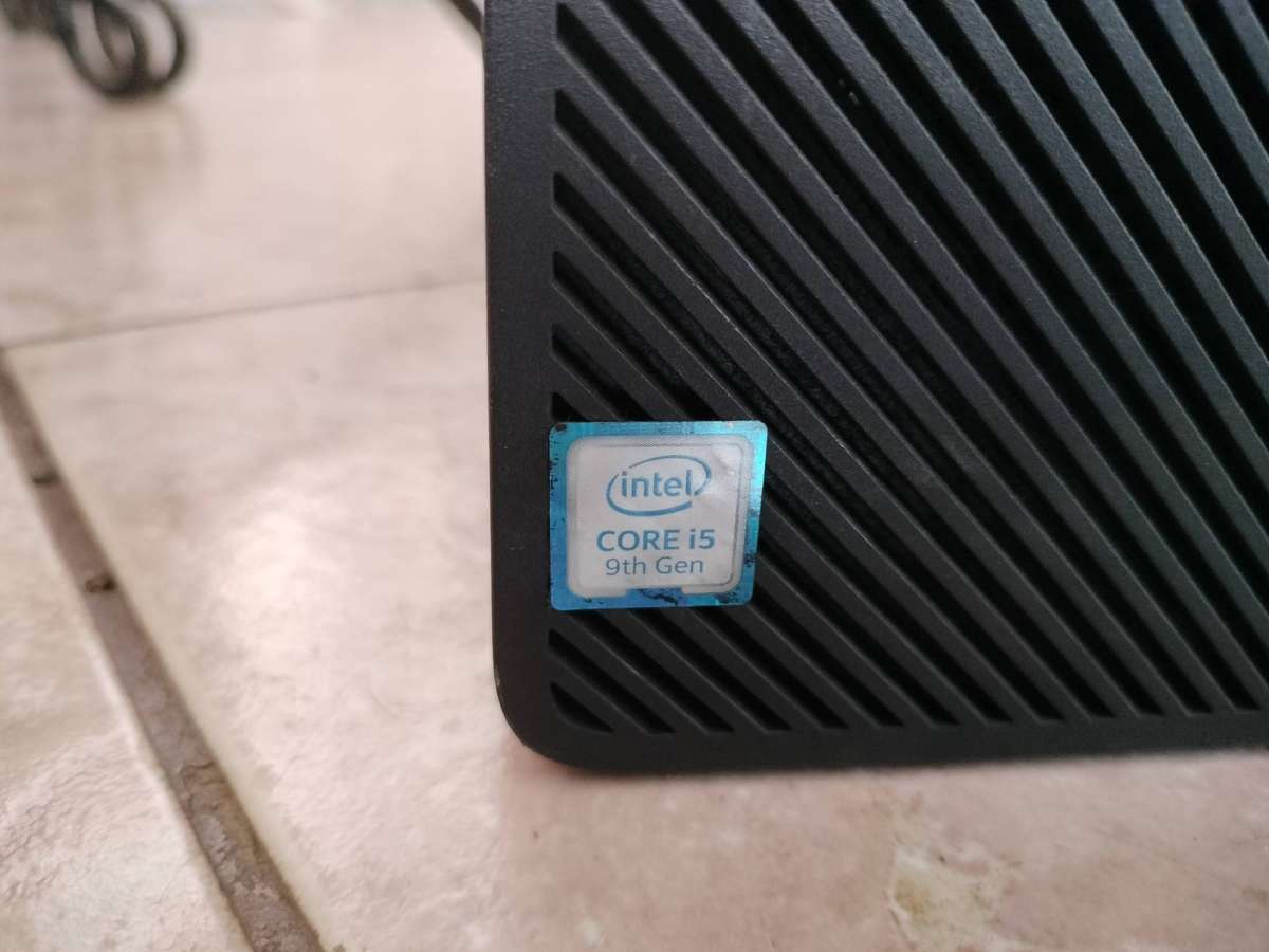 HP ELITEDESK CORE i5 9th GEN