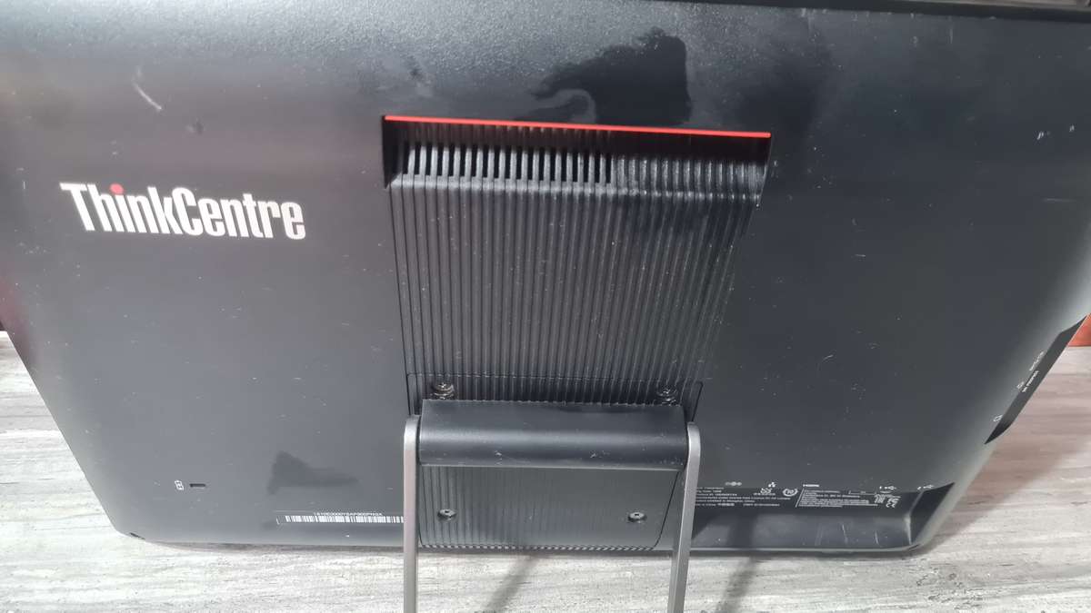 LENOVO THINKCENTRE ALL IN ONE CORE i3 4th GEN