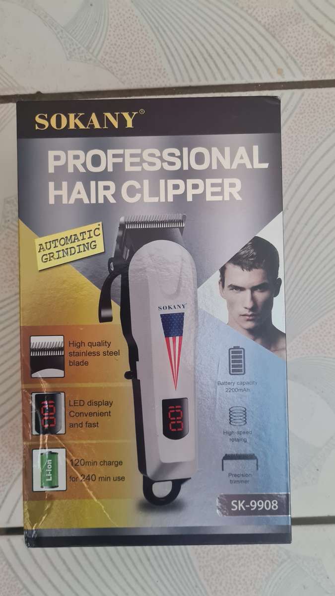 PROFESSIONAL HAIR CLIPPER BRAND NEW IN BOX