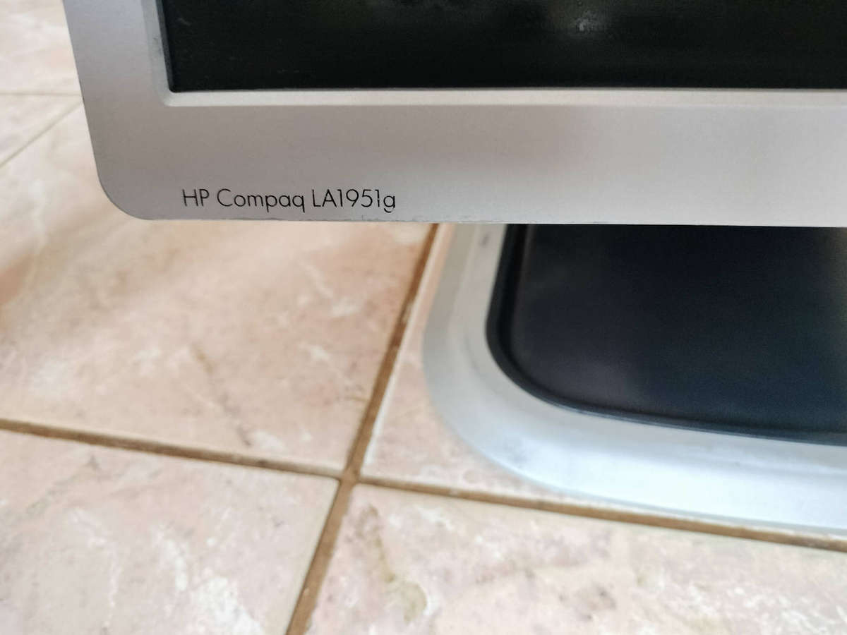 3 HP Screens for 1 Price