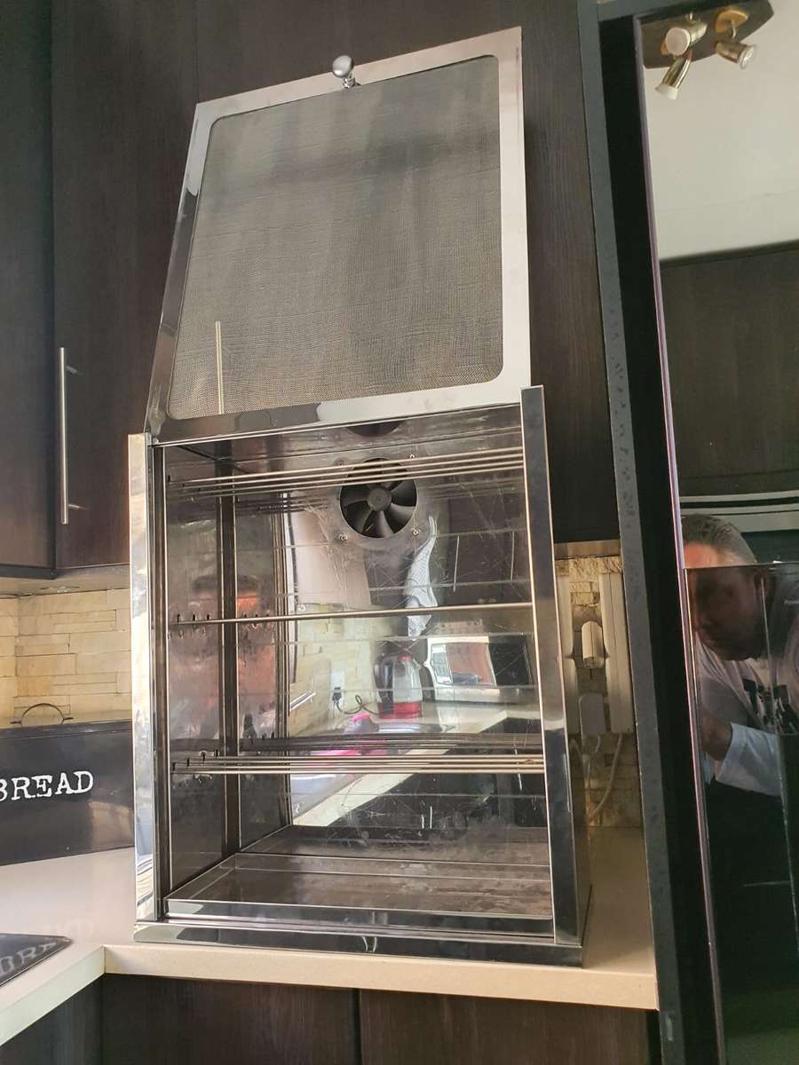 Biltong dehydration cabinet