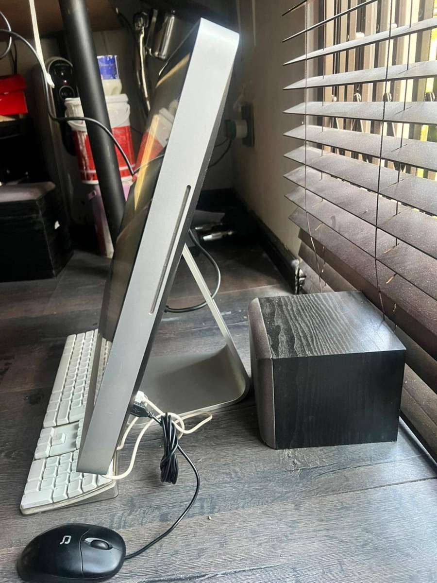 iMac all-in one desktop