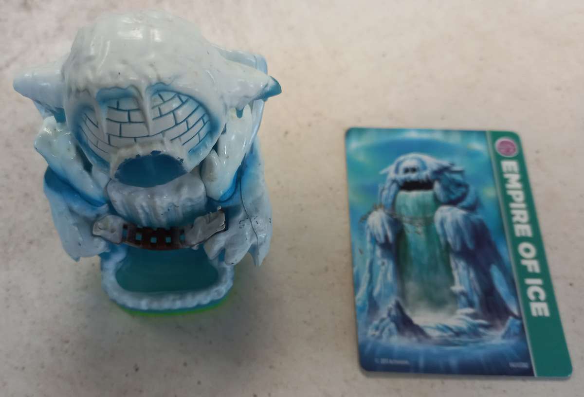 Empire of Ice Figurine - Skylanders Spyros Adventure