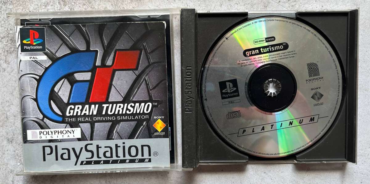 Gran Turismo (Platinum)  PlayStation 1  Racing Simulator