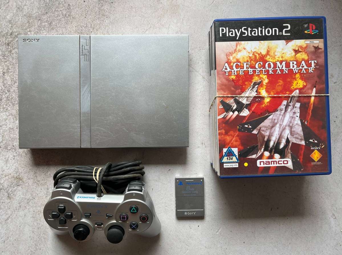 Sony PS2 Slim Silver Console + 5 Games Bundle