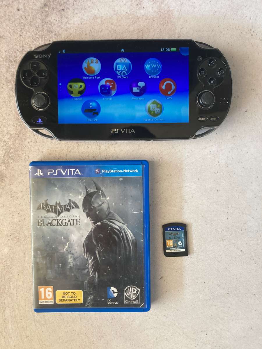 PSVita Handheld Console (PCH1004) + 1 Batman Blackgate