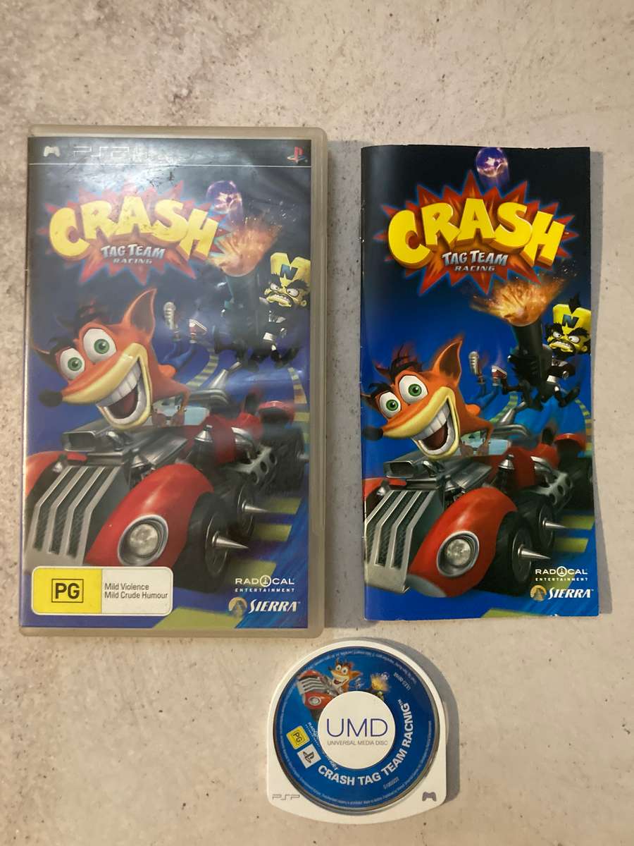 Crash Tag Team Racing (PSP) - Complete