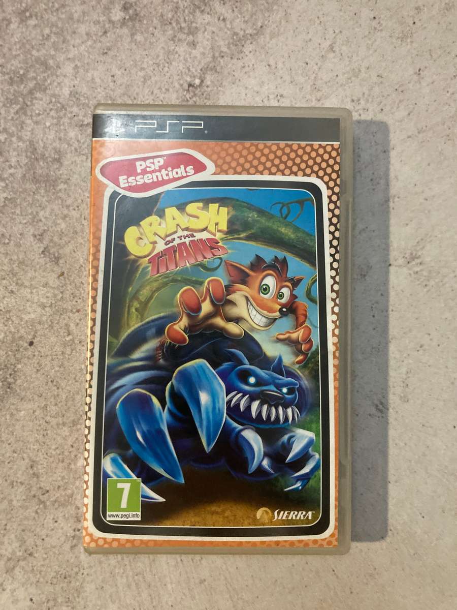 Crash of the Titans (PSP) - Complete