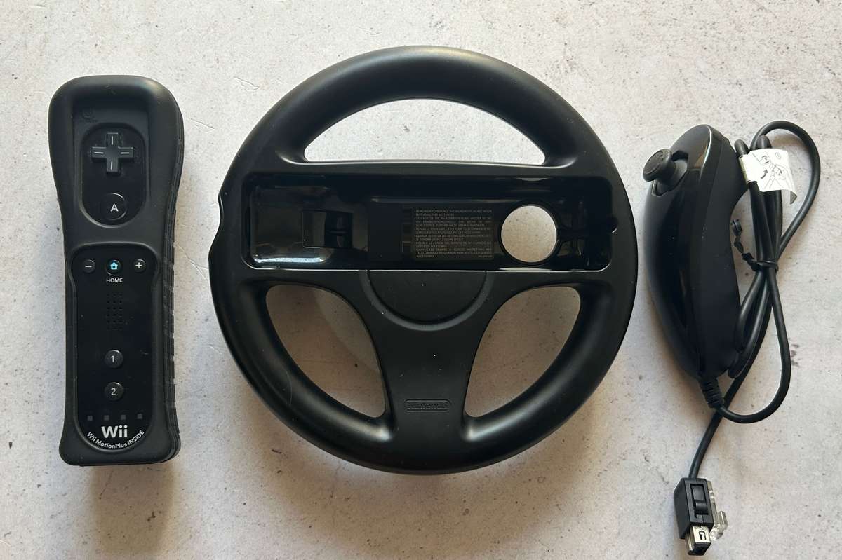 Nintendo Wii Black - Mario Kart Bundle - In Original Box