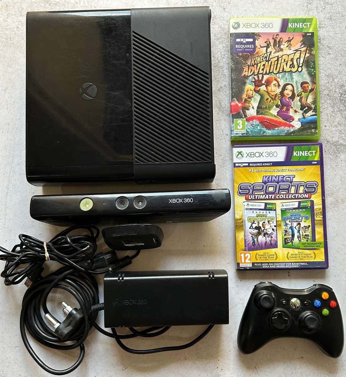 Xbox 360 Console Bundle  Includes Kinect, Games & Original Box