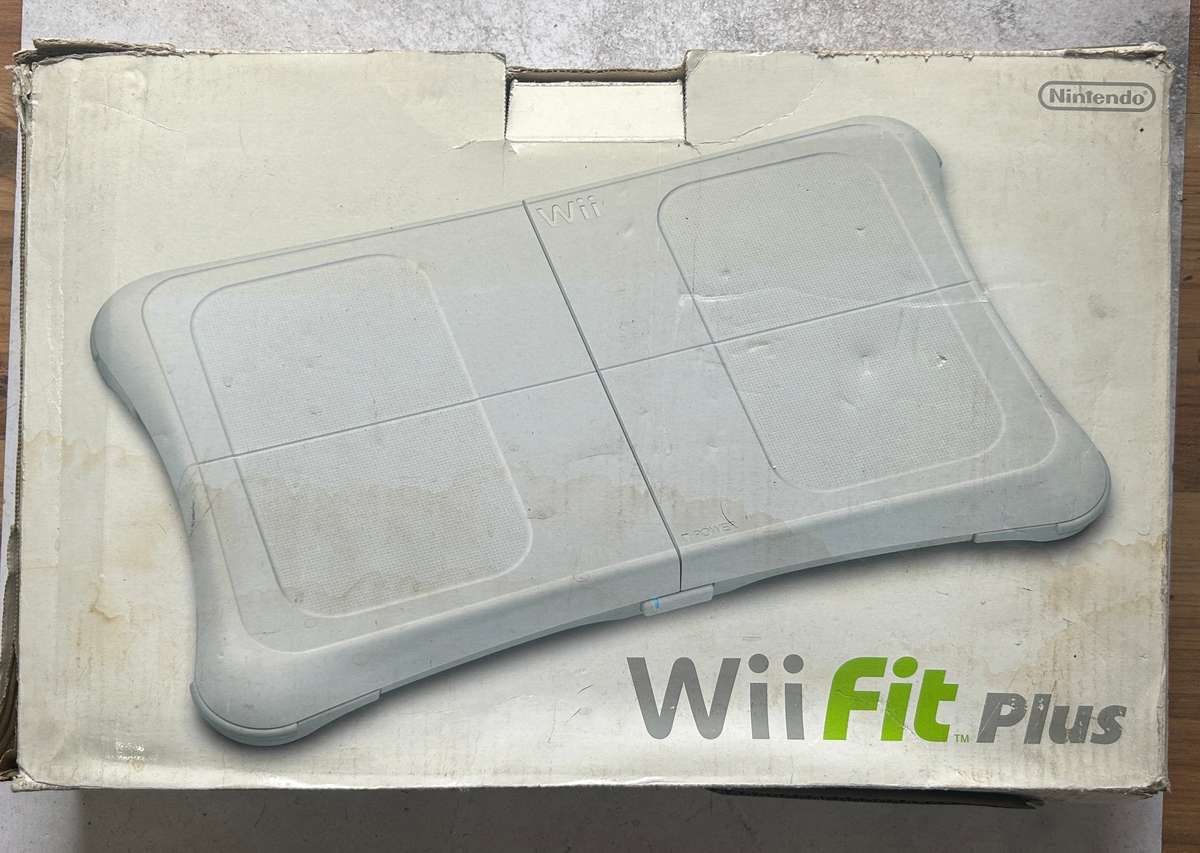 Wii Fit Plus Balance Board and Game (Wii)