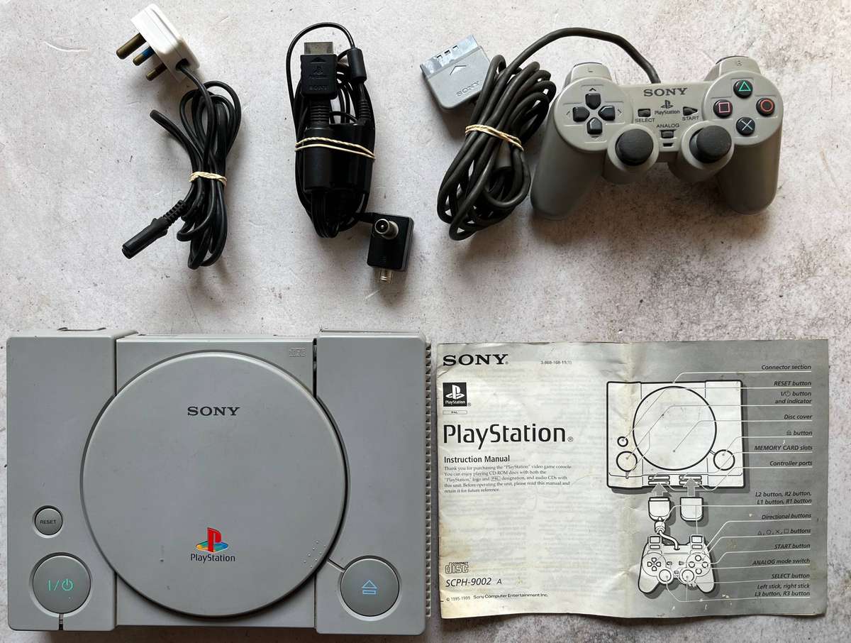 Original Sony PlayStation 1 Console  Complete in Original Box