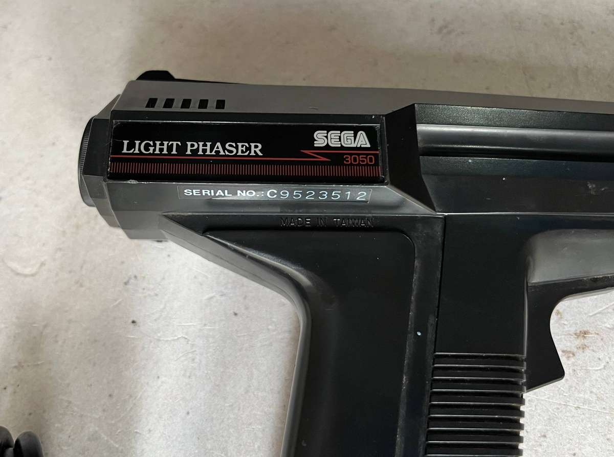 Sega Master System Light Phaser (Model 3050)  Excellent Condition