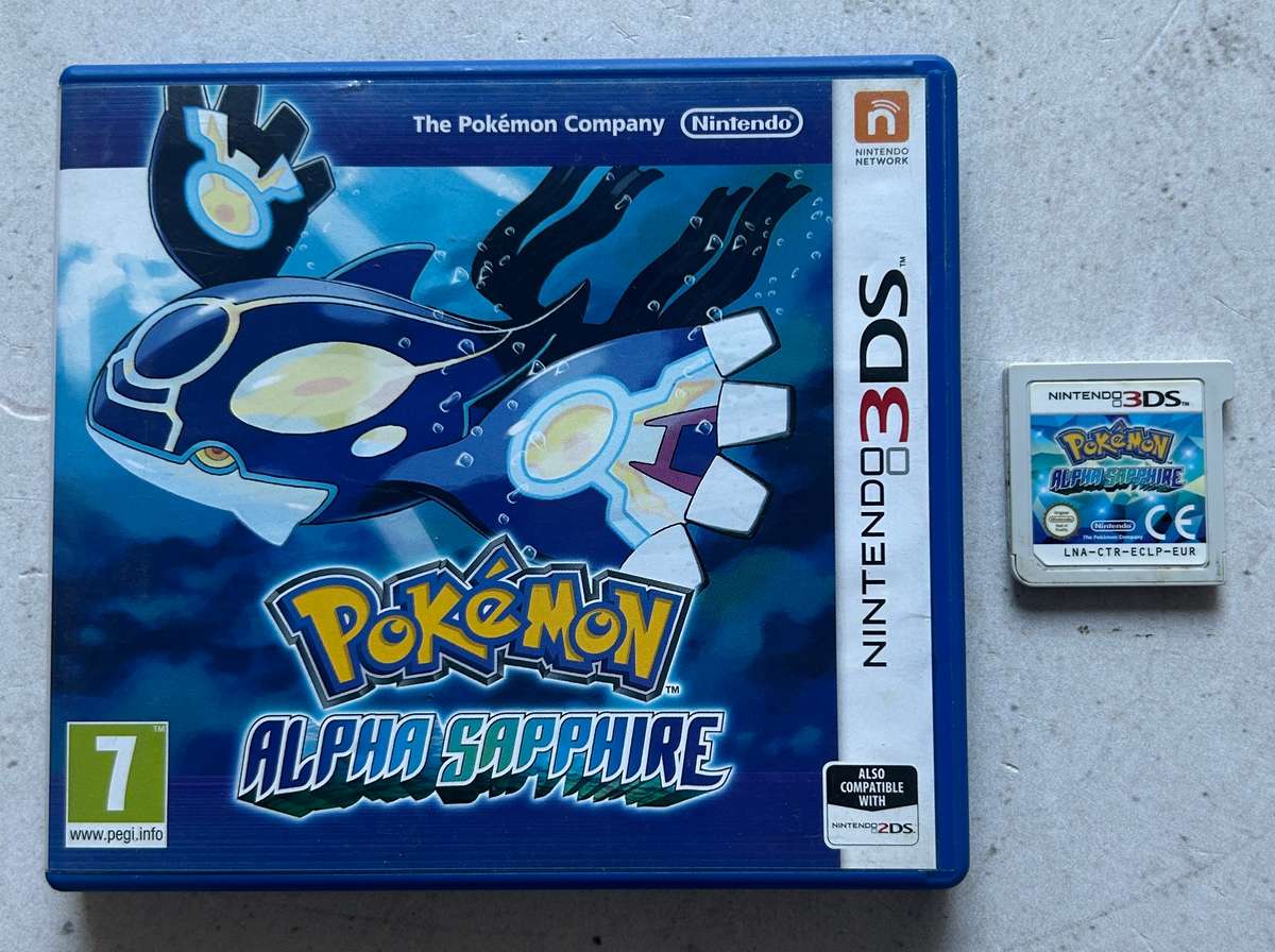 Nintendo 3DS  Pokémon Alpha Sapphire  Complete in Box (CIB)  Excellent Condition