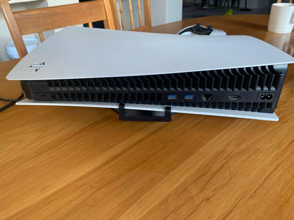 PS5 Console 1TB Glacier White + Dualsense Controller (Disk Version)