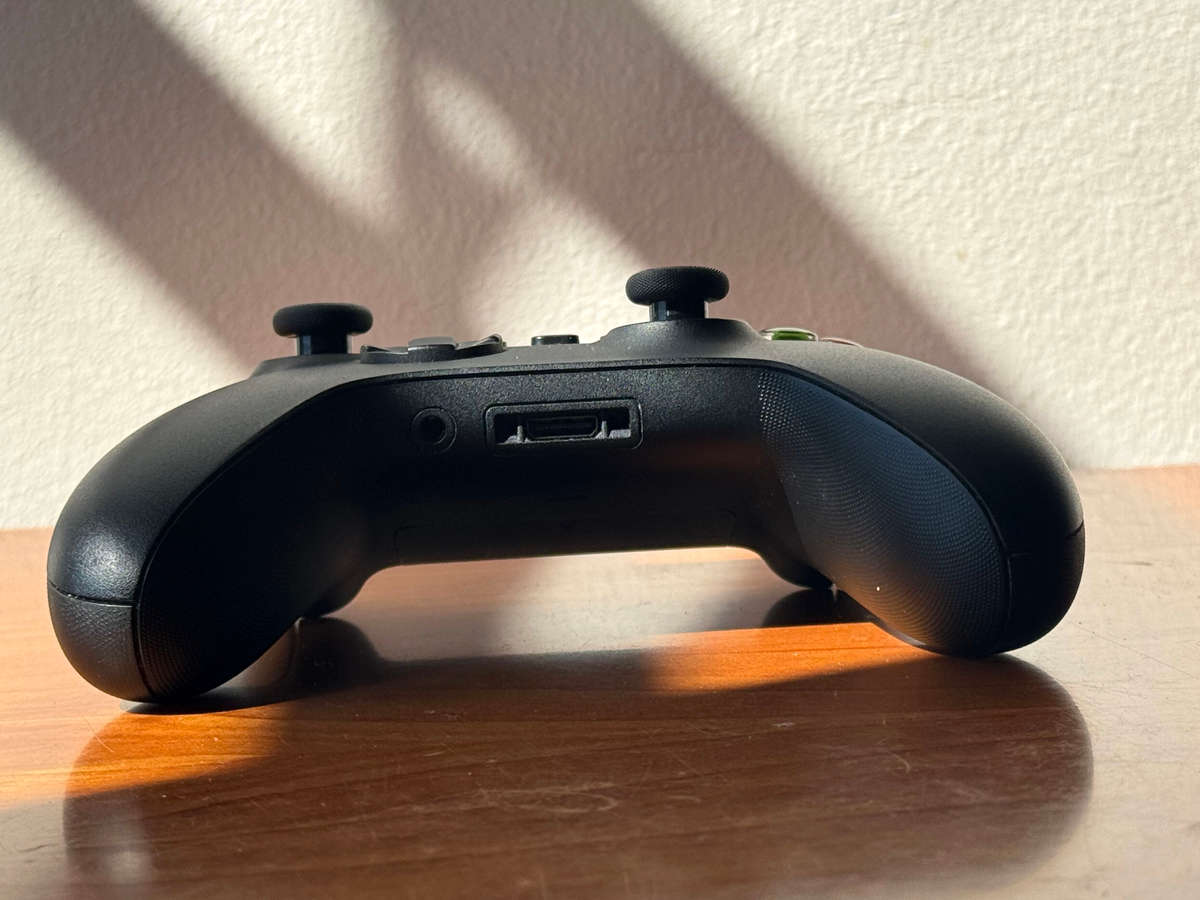 Xbox Series Controller - Carbon Black