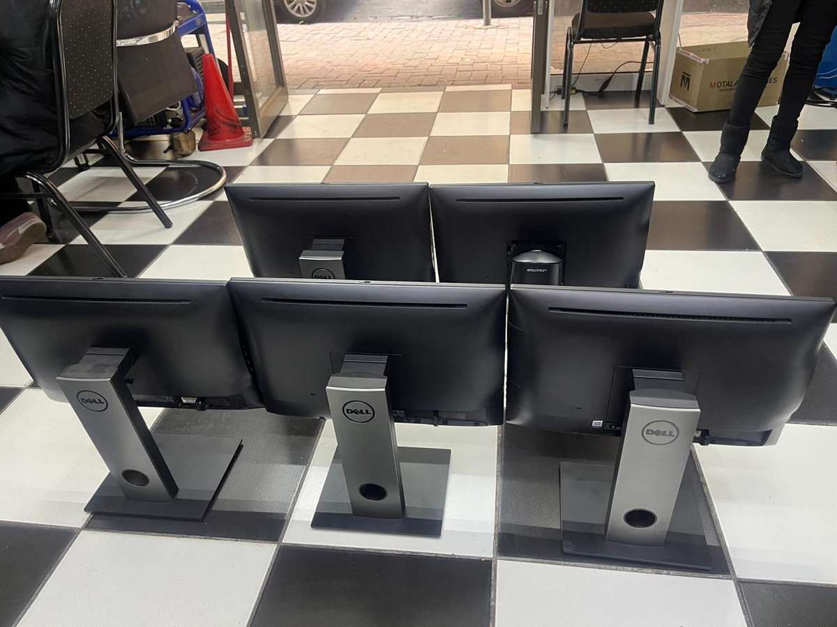 Dell OptiPlex 3050 All in One PC Desktop Computer, Intel Core i3-7100T Processor | 8GB Ram,500GB HD