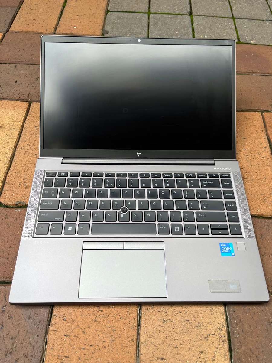 HP ZBook Firefly 14 G8 14" Mobile Workstation - Full HD - 1920 x 1080 - Intel Core i7 1185G7