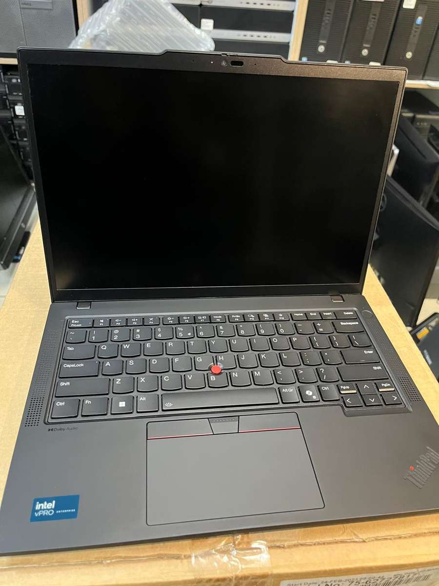 Lenovo ThinkPad T14 Gen 5 Intel Core Ultra 5 256SSD 16GB RAM
