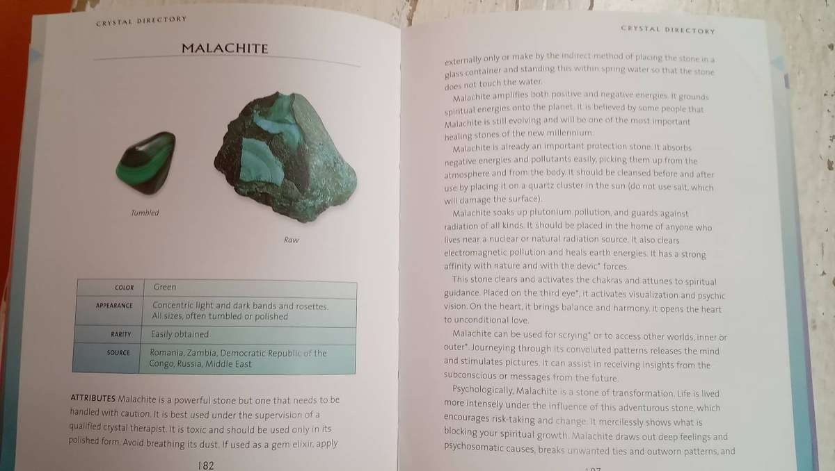 Crystal Bible Volume 1 - Judy Hall