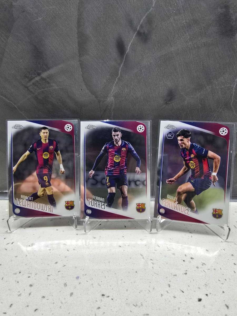 Bundle - 2026 Topps Chrome UCC Base Barcelona, Lewandowski, Ferran Torres, Fernandez Rookie