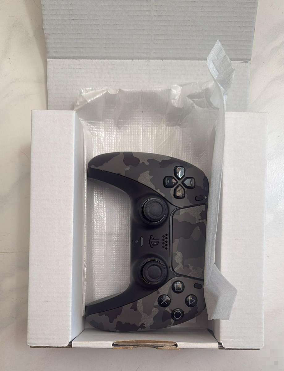 SECONDHAND Dualsense Wireless Controller for Playstation 5 - Gray Camouflage (PS5)