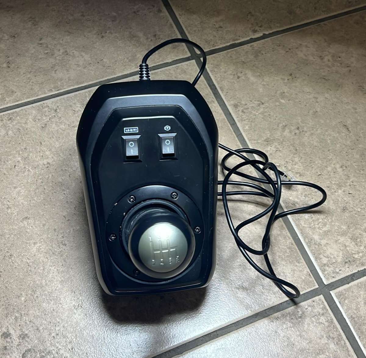 SECOND HAND PXN V9 Gaming Steering Wheel 270-900 degree with 3 Pedals and Gear Shifter