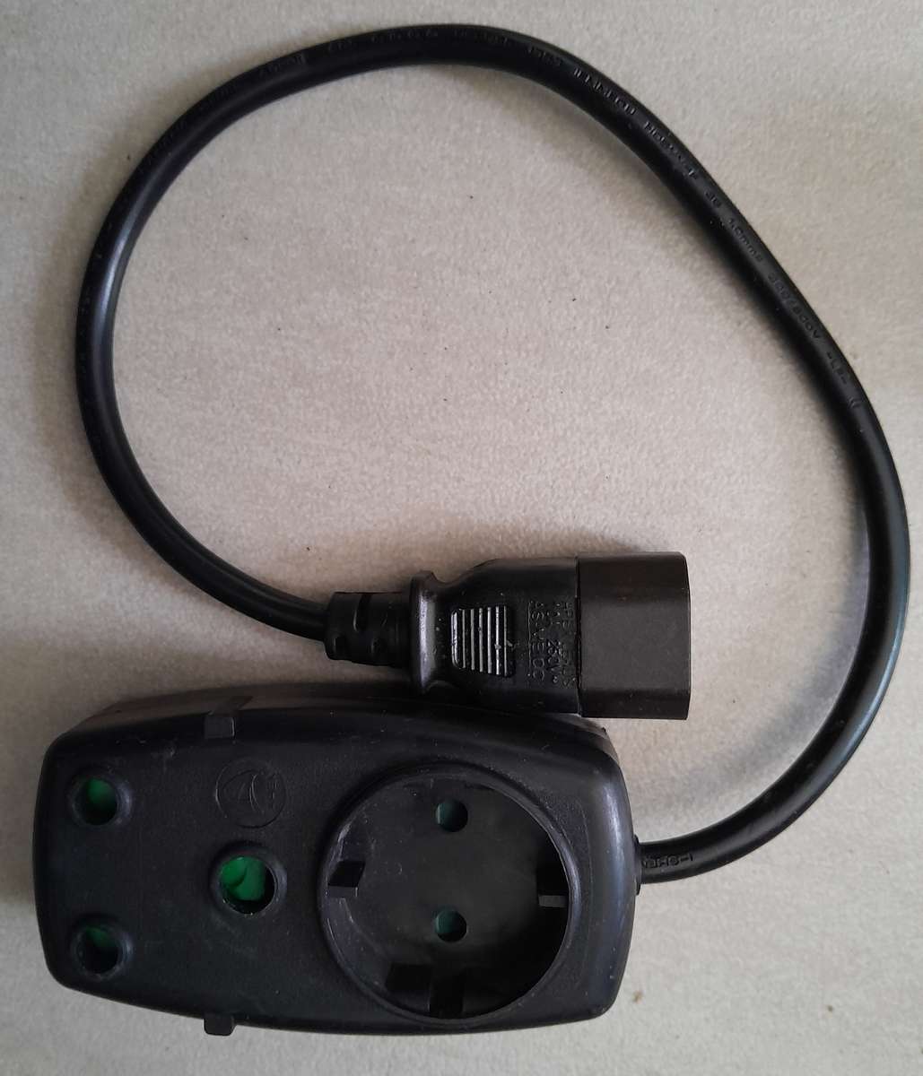 2-Port Multi Plug With IEC Connector For UPS