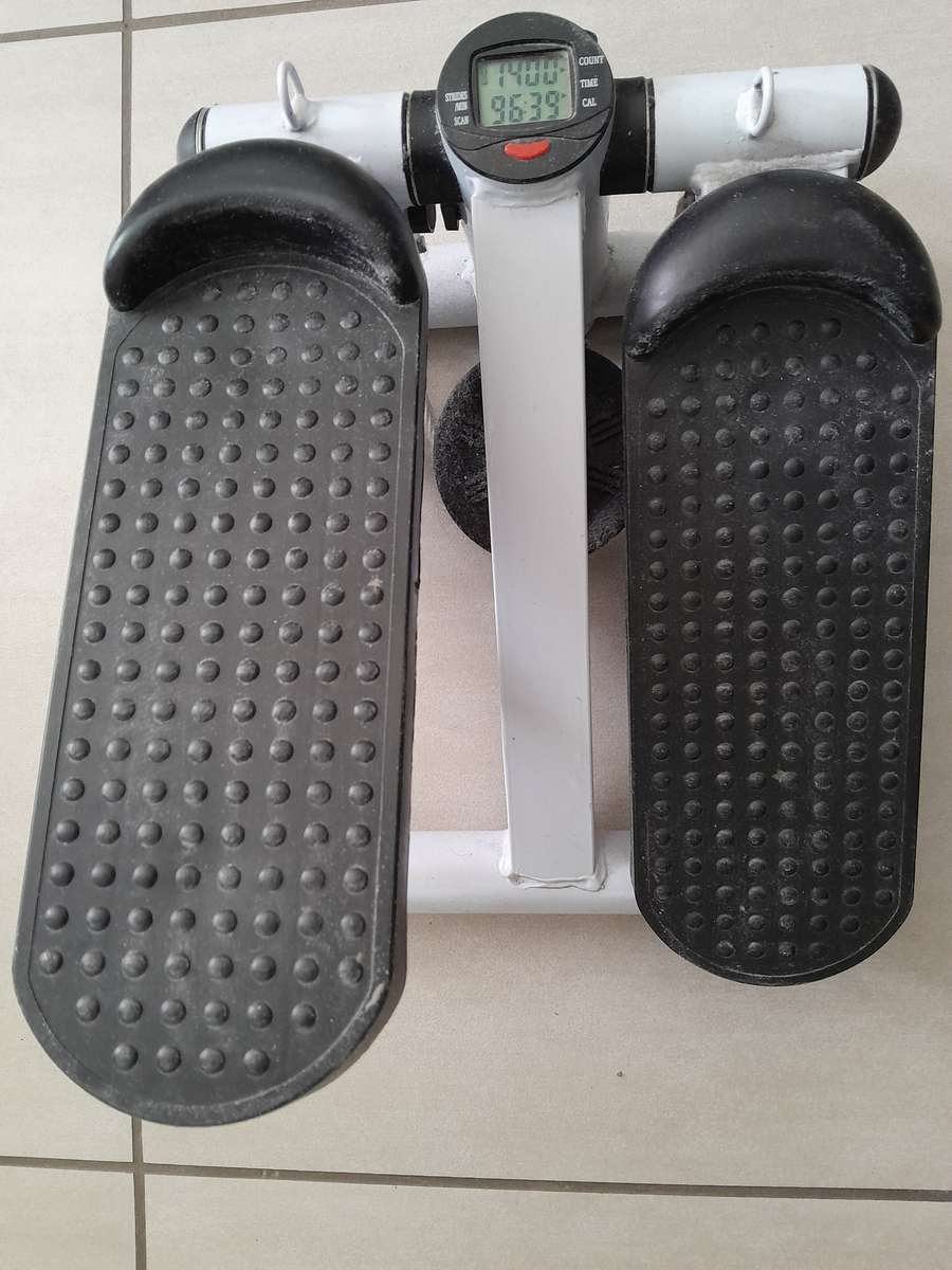 Mini-stepper Low-impact Exercise machine