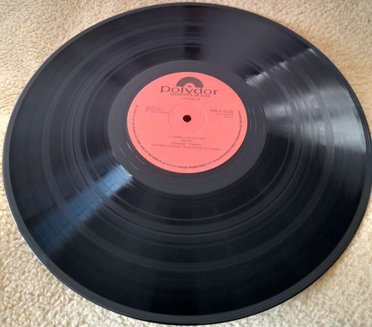 Chariots of Fire vinyl LP Record - Collector's Item - Music by Vangelis - Relive those memories!