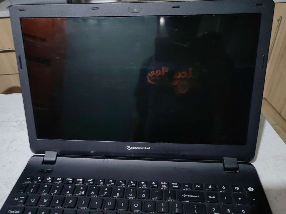 Packard bell Eazynote ENTG71BM