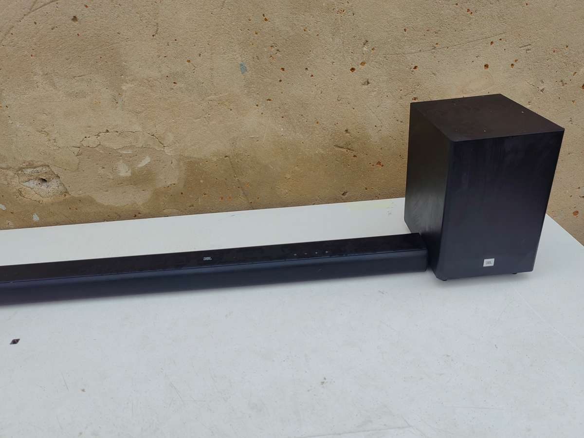 JBL 3.1  SOUND BAR