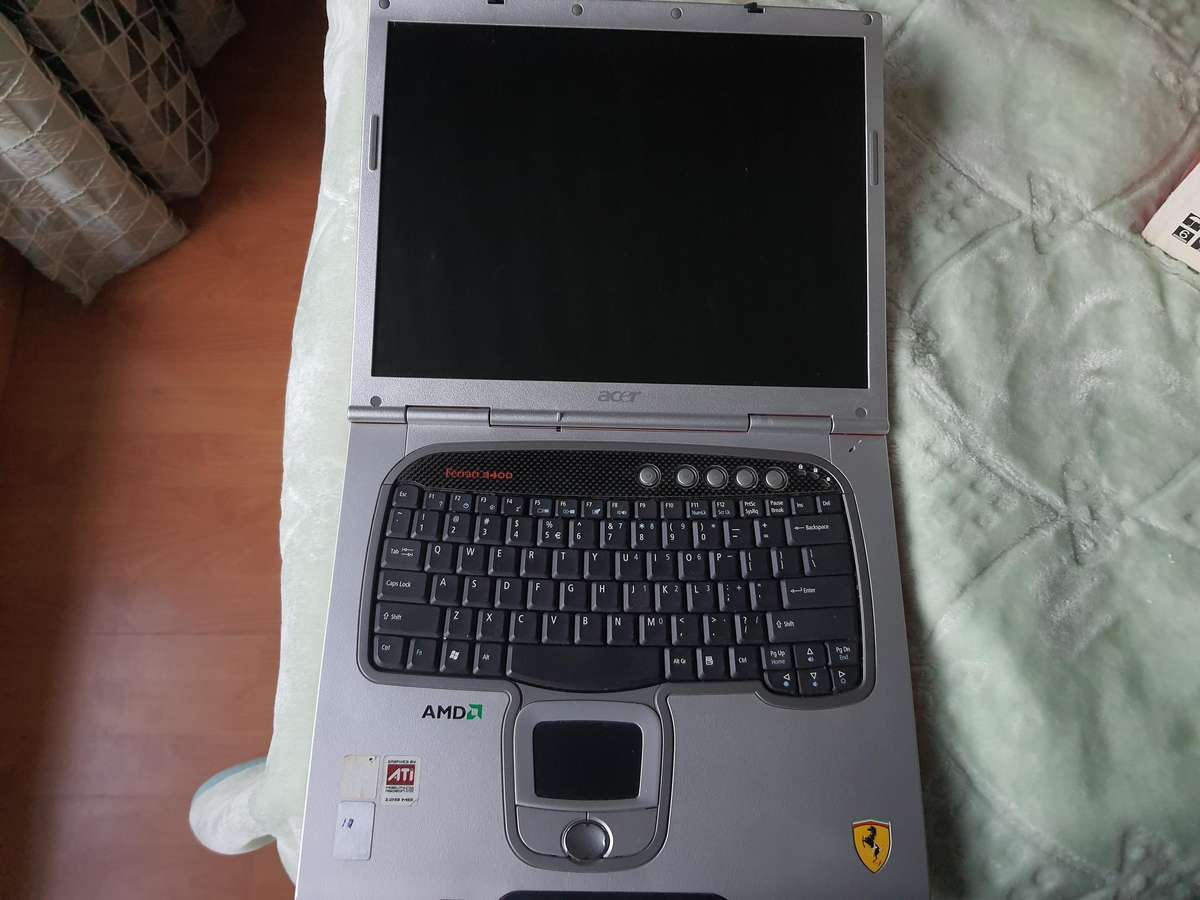 Ultra-Rare Acer Ferrari 3400 Collectors Laptop - Iconic Ferrari Edition!
