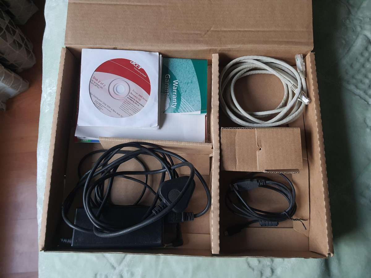 Ultra-Rare Acer Ferrari 3400 Collectors Laptop - Iconic Ferrari Edition!