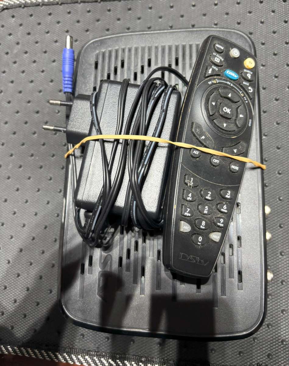 DSTV Model 4U