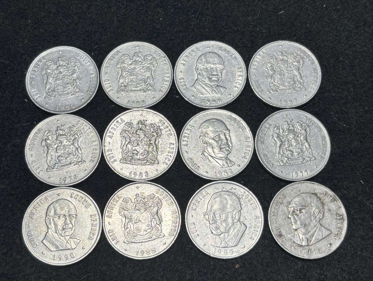 12 Assorted one rand coins ( bid to take all)