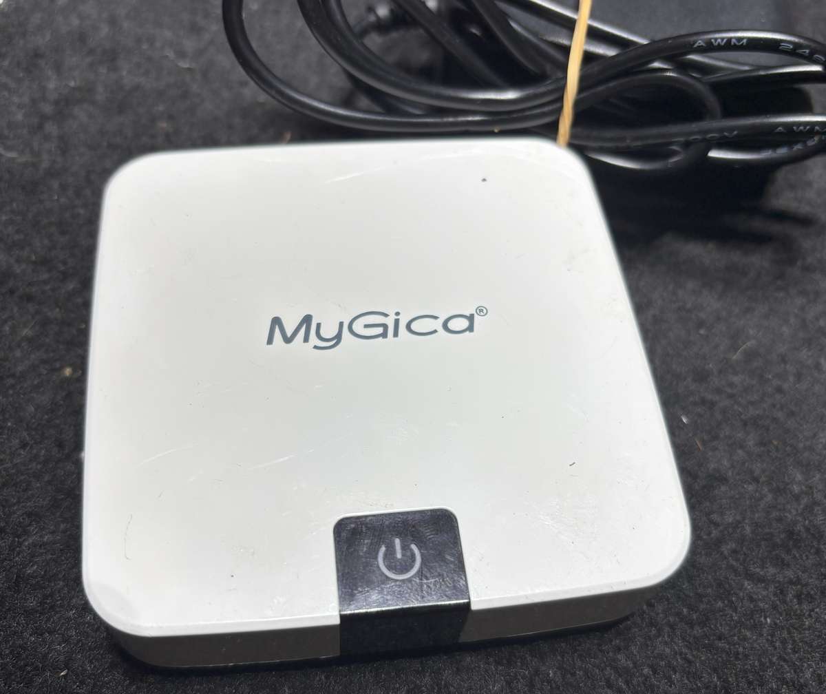 My Gica TV box including remote