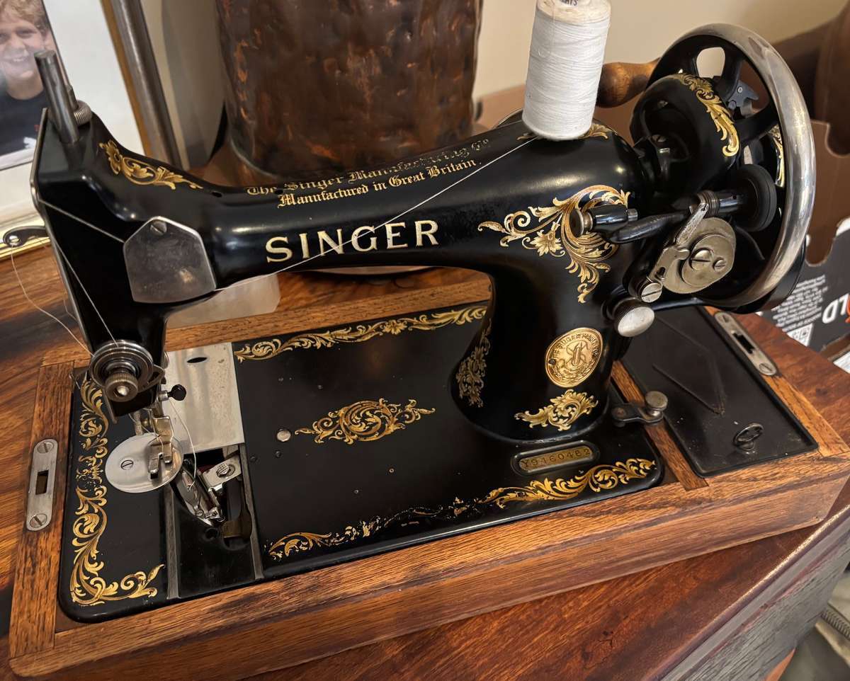 Singer sewing Machine