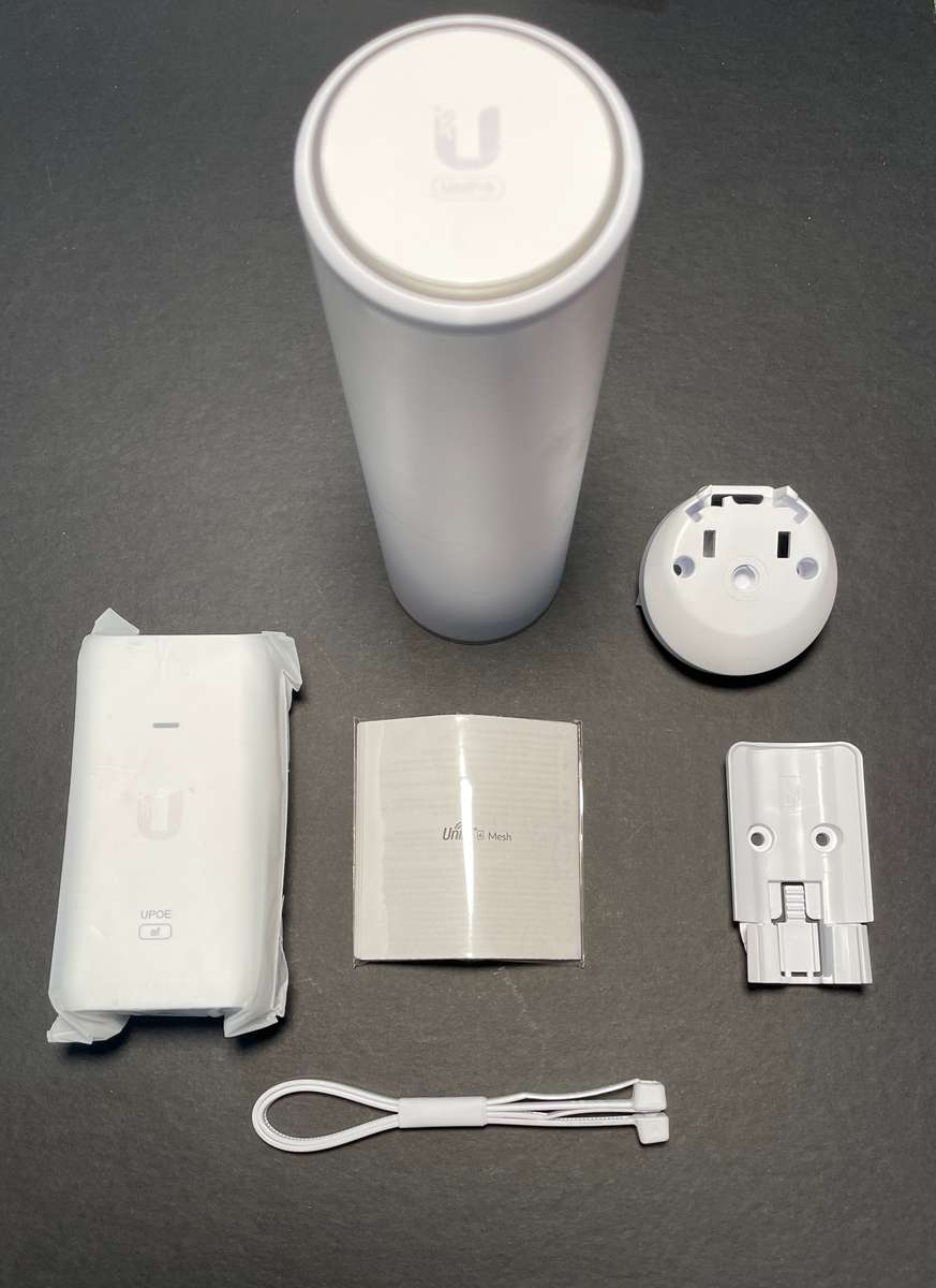 Ubiquiti UniFi U6 WiFi 6 Dual Band Mesh Access Point