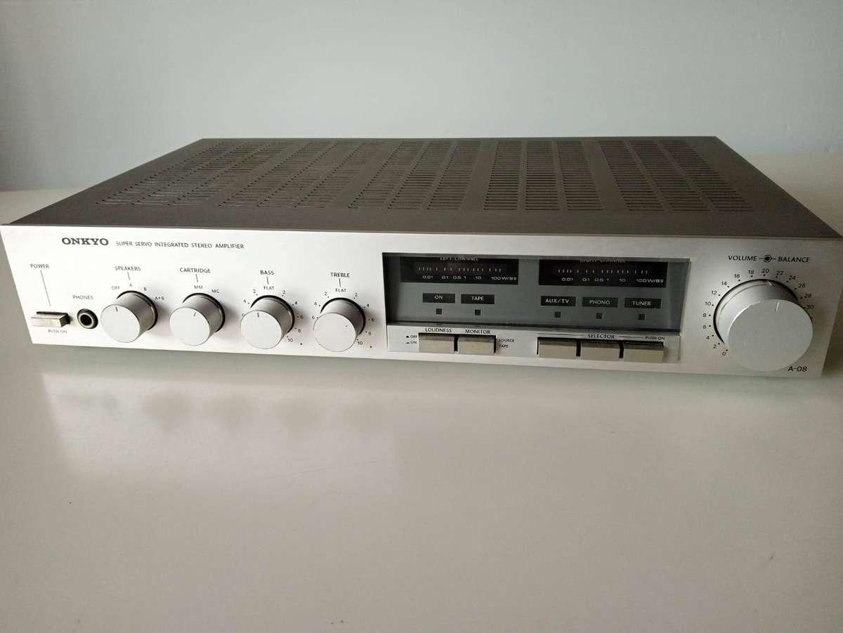 Onkyo A-08 Stereo Integrated Amplifier